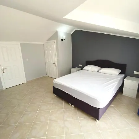 Oasis C7 * Φετιγιέ